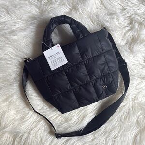Lululemon Quilted Grid Tote Mini